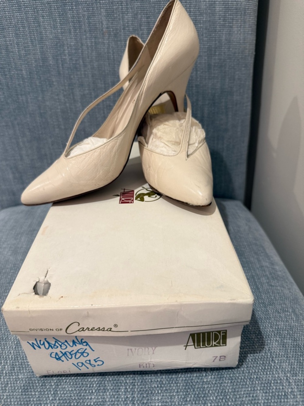 Allure Cream Pointed-Toe Stiletto Pumps